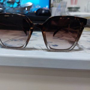 Sean John Sunglasses Trendy